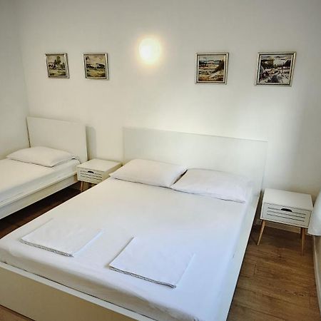 Apartment Buco Starigrad Paklenica Extérieur photo